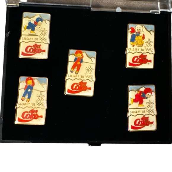 Diet coke Pin set #2 1988 Calgary Winter Olympics 5 pins in case w/ Box #KID 939 - Picture 4 of 9